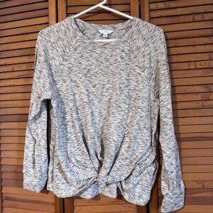 Time and Tru Light Gray Marled Twist-Hem Long Sleeve Top